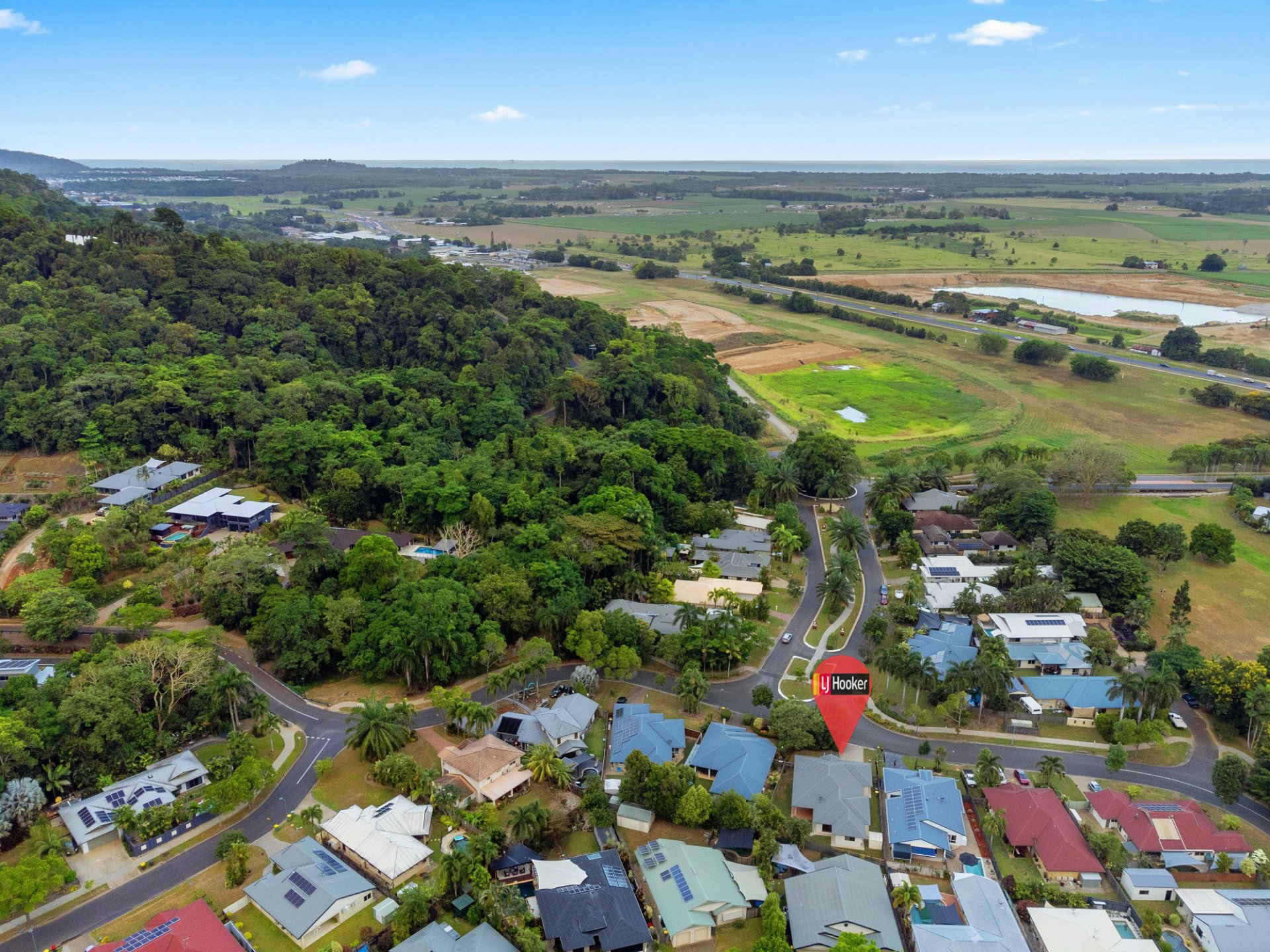 2 Aroona Street, Caravonica