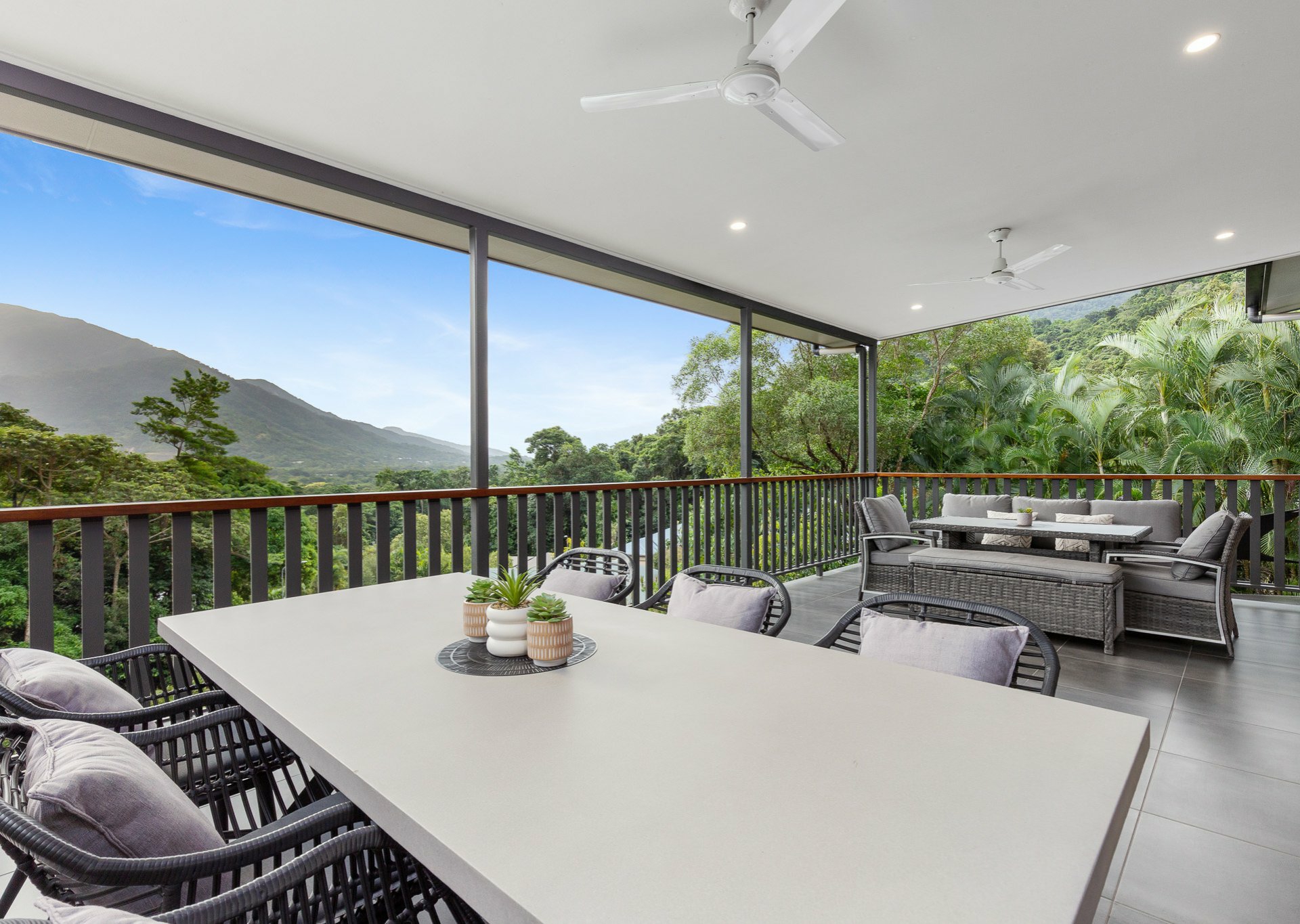 8 Stapleton Close, REDLYNCH