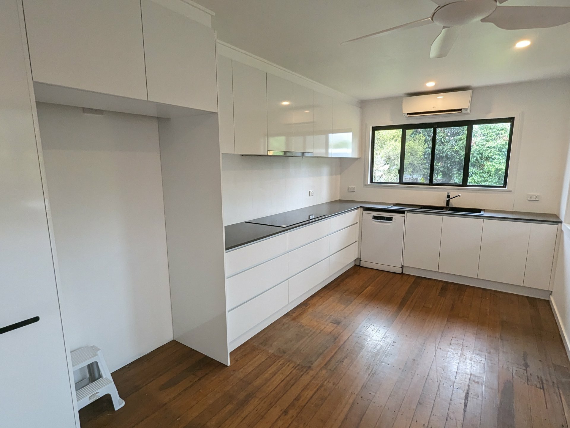 9 Mango Drive, EARLVILLE