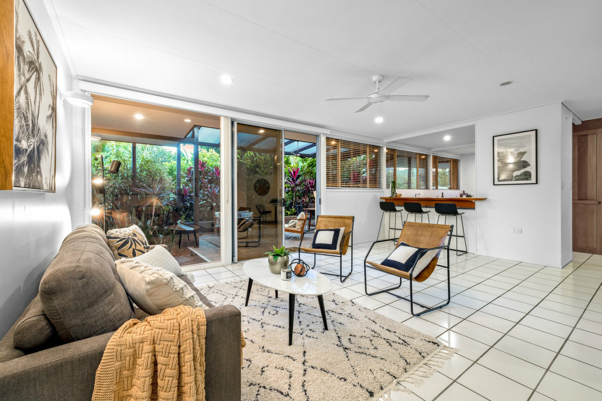 2-4 Kevin Street, WHITFIELD
