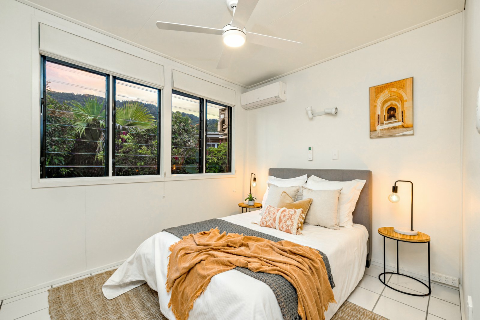 2-4 Kevin Street, WHITFIELD