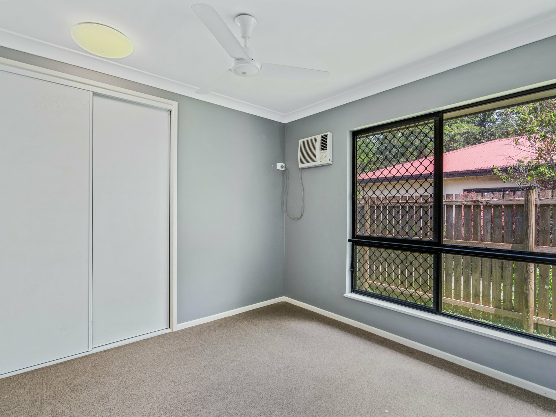 5 Hillman Place Bentley Park QLD Property Details LJ Hooker