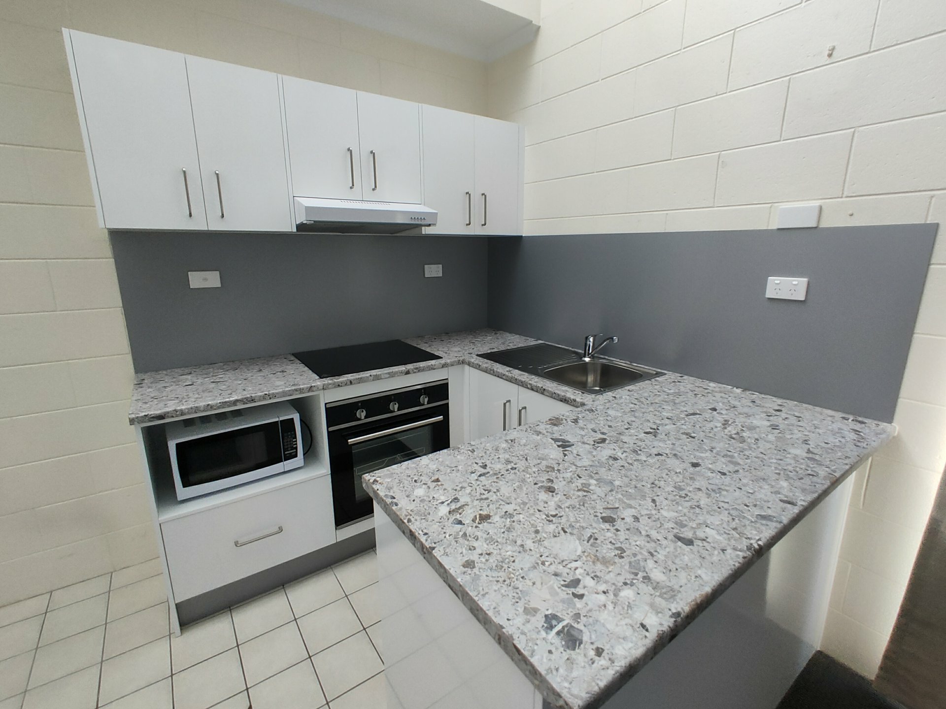 1/27 Brooks Street, WHITFIELD