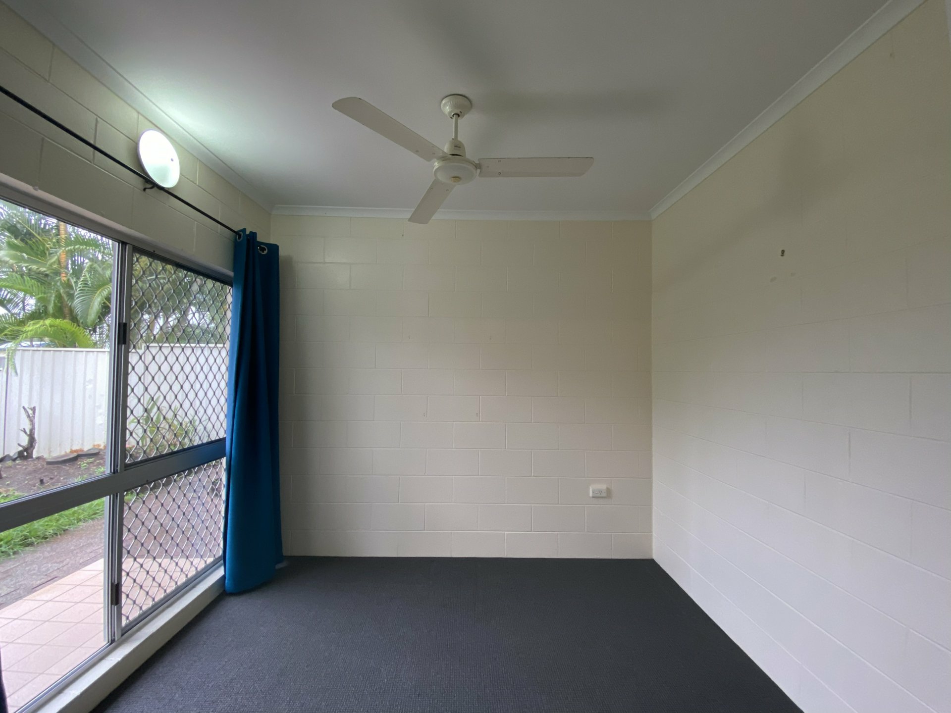1/27 Brooks Street, WHITFIELD