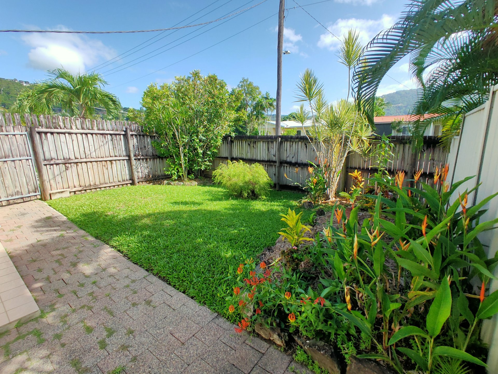 1/27 Brooks Street, WHITFIELD