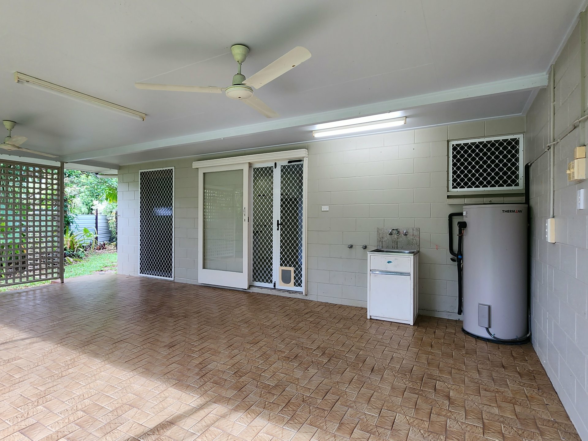 243 McManus Street, WHITFIELD