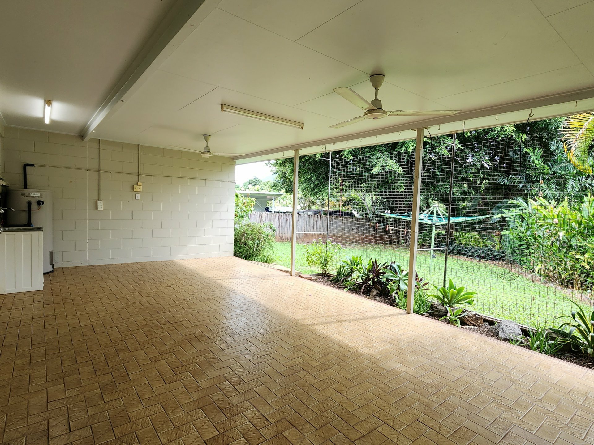 243 McManus Street, WHITFIELD