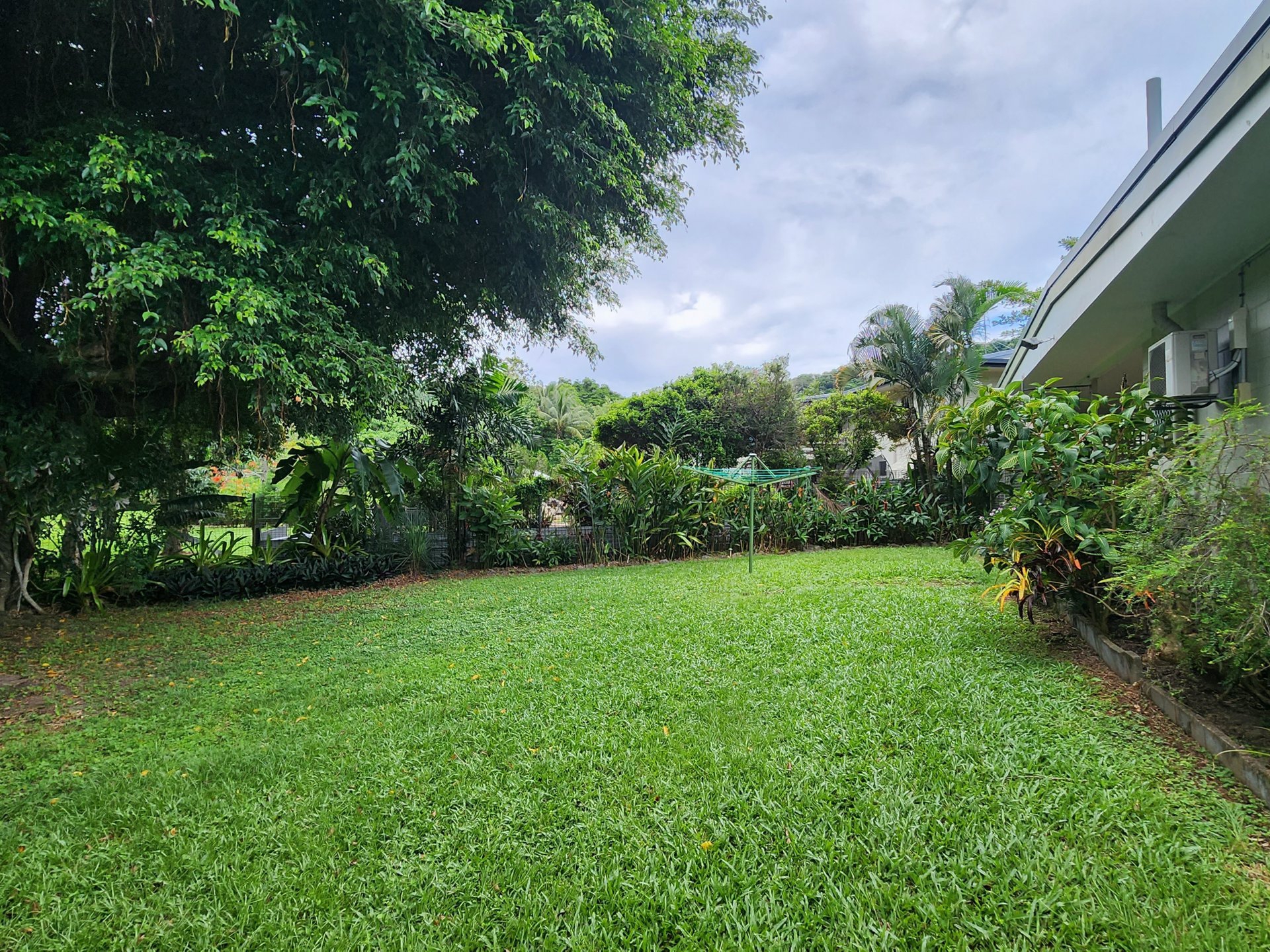 243 McManus Street, WHITFIELD