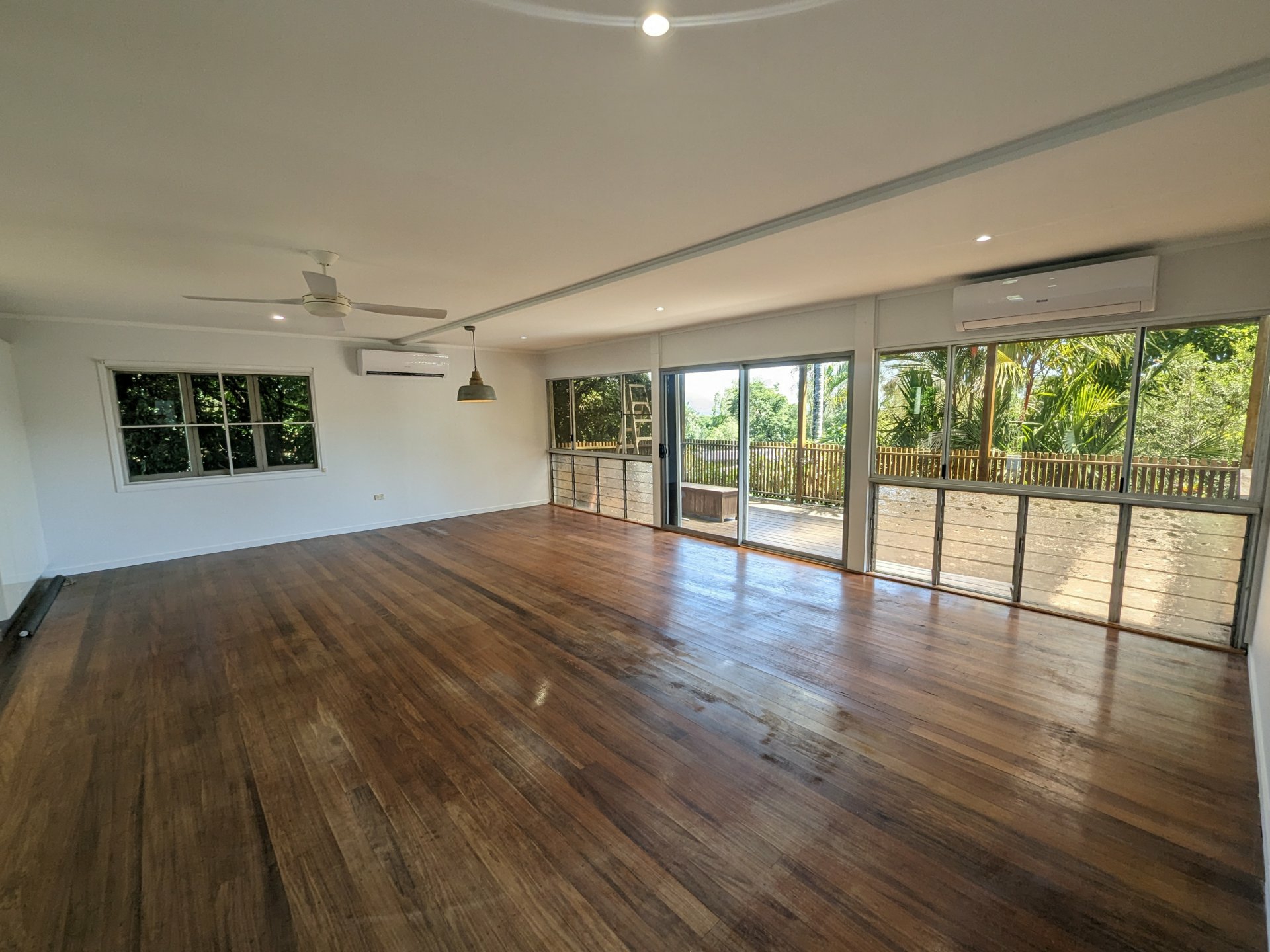 14 Blue Hills Crescent, FRESHWATER