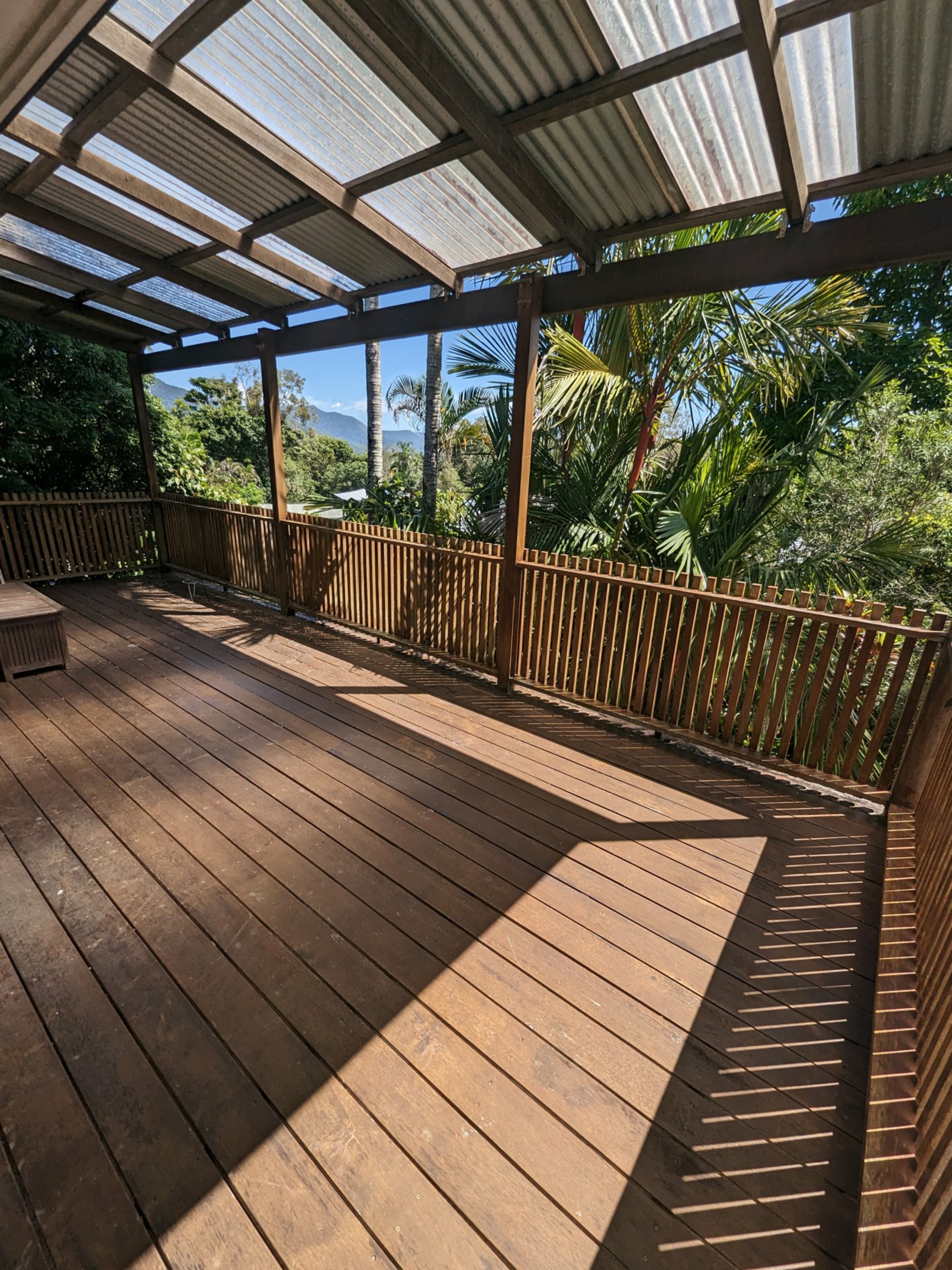 14 Blue Hills Crescent, FRESHWATER