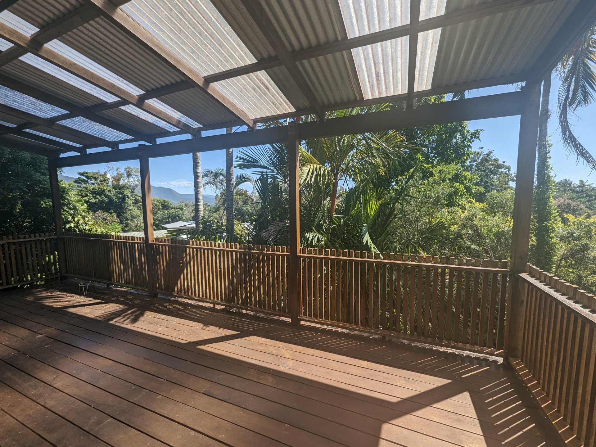 14 Blue Hills Crescent, FRESHWATER