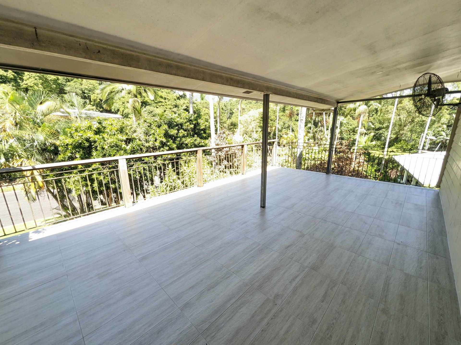 14 Blue Hills Crescent, FRESHWATER