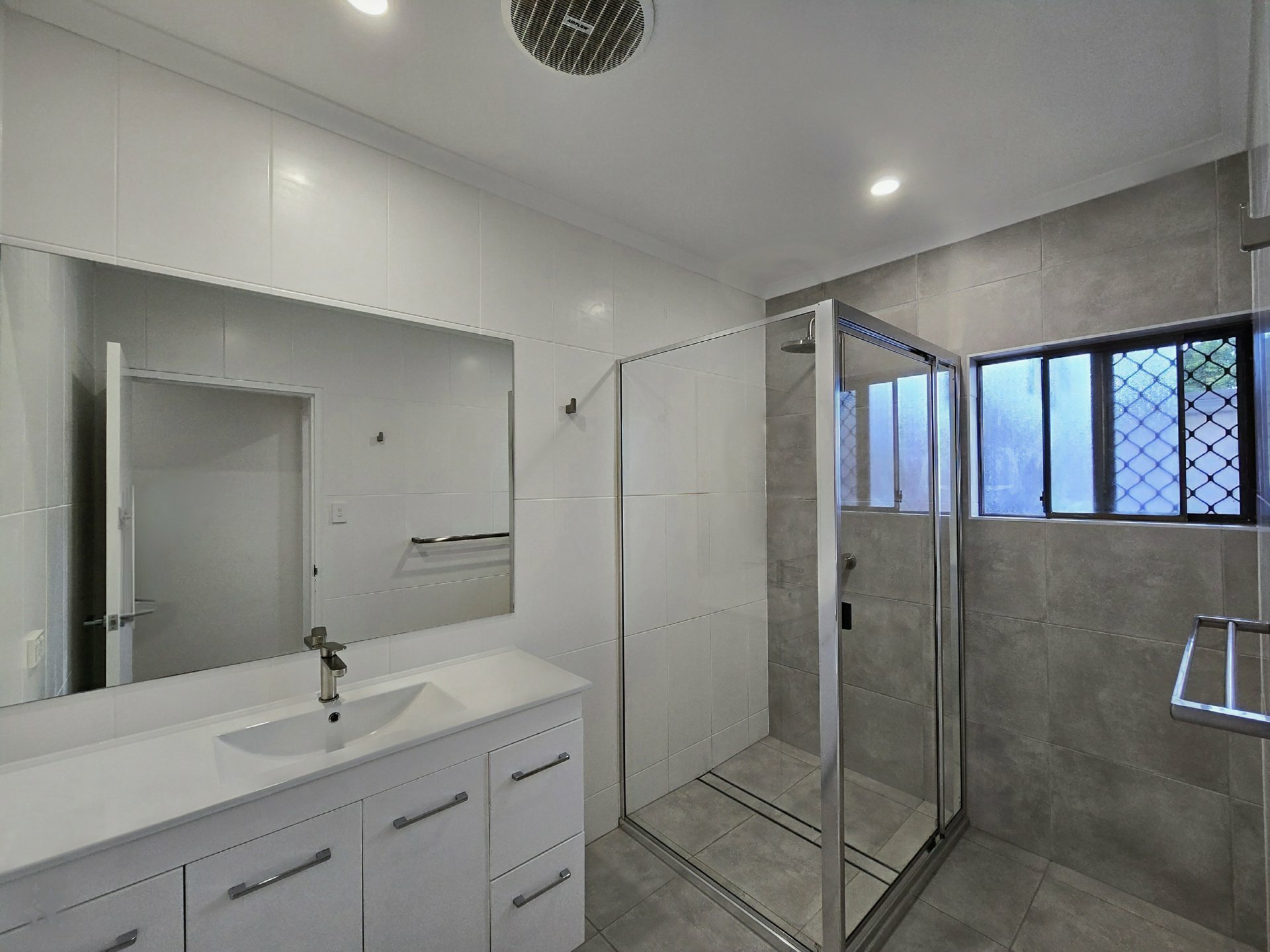 68 Hannam Street — photo 8 of 15