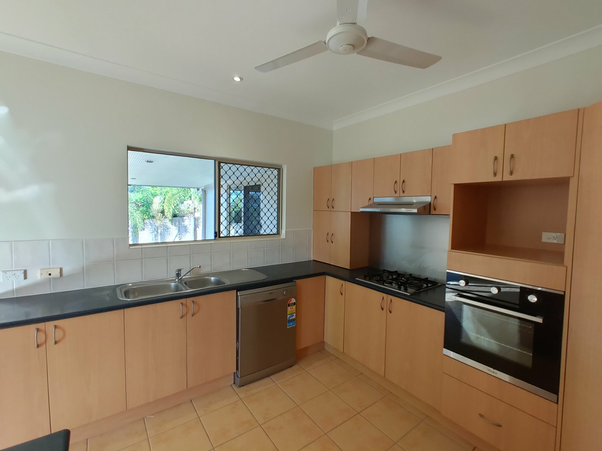 41 Verbena Drive, MOUNT SHERIDAN