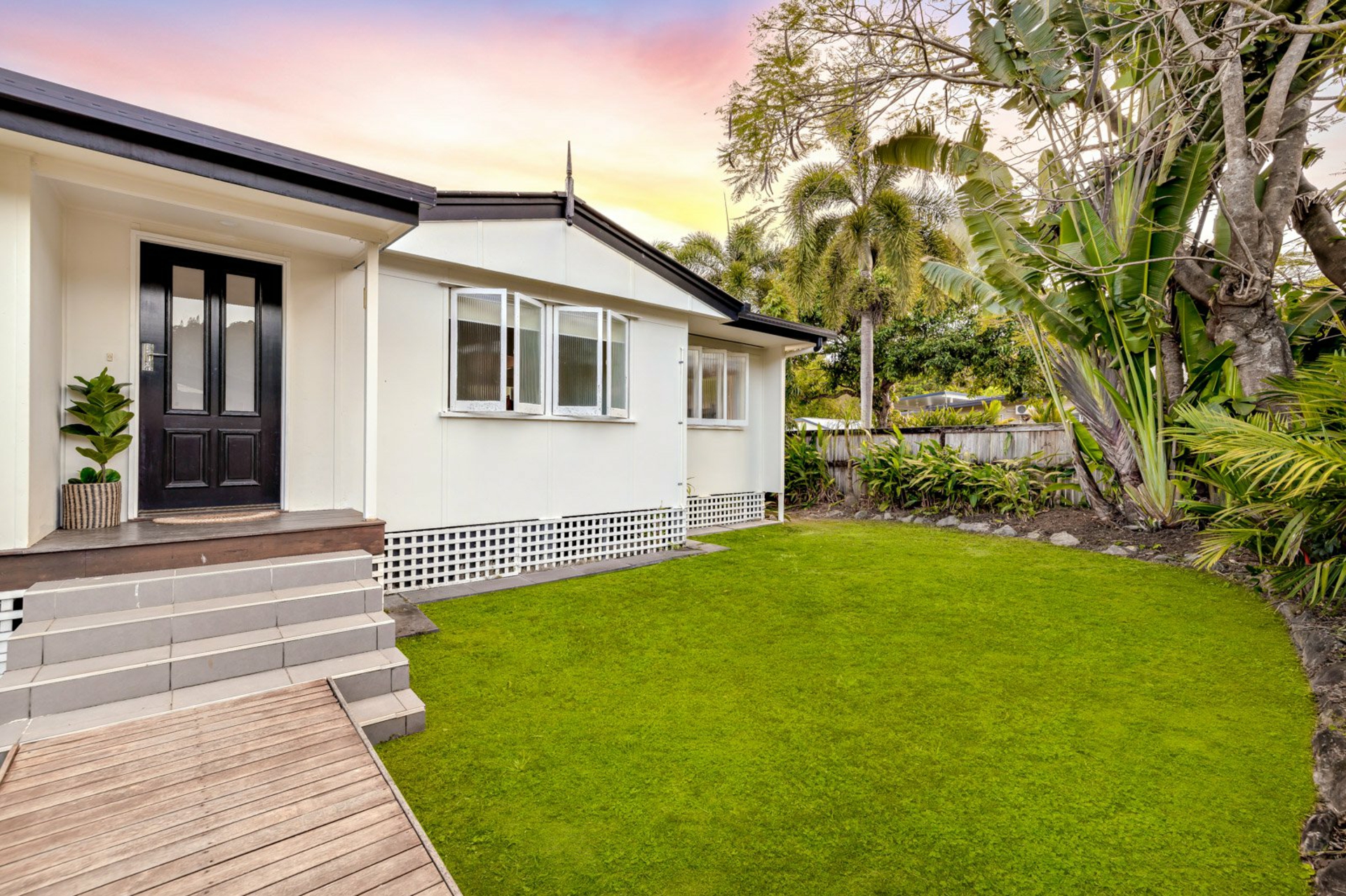 25 Murchison Street, WHITFIELD