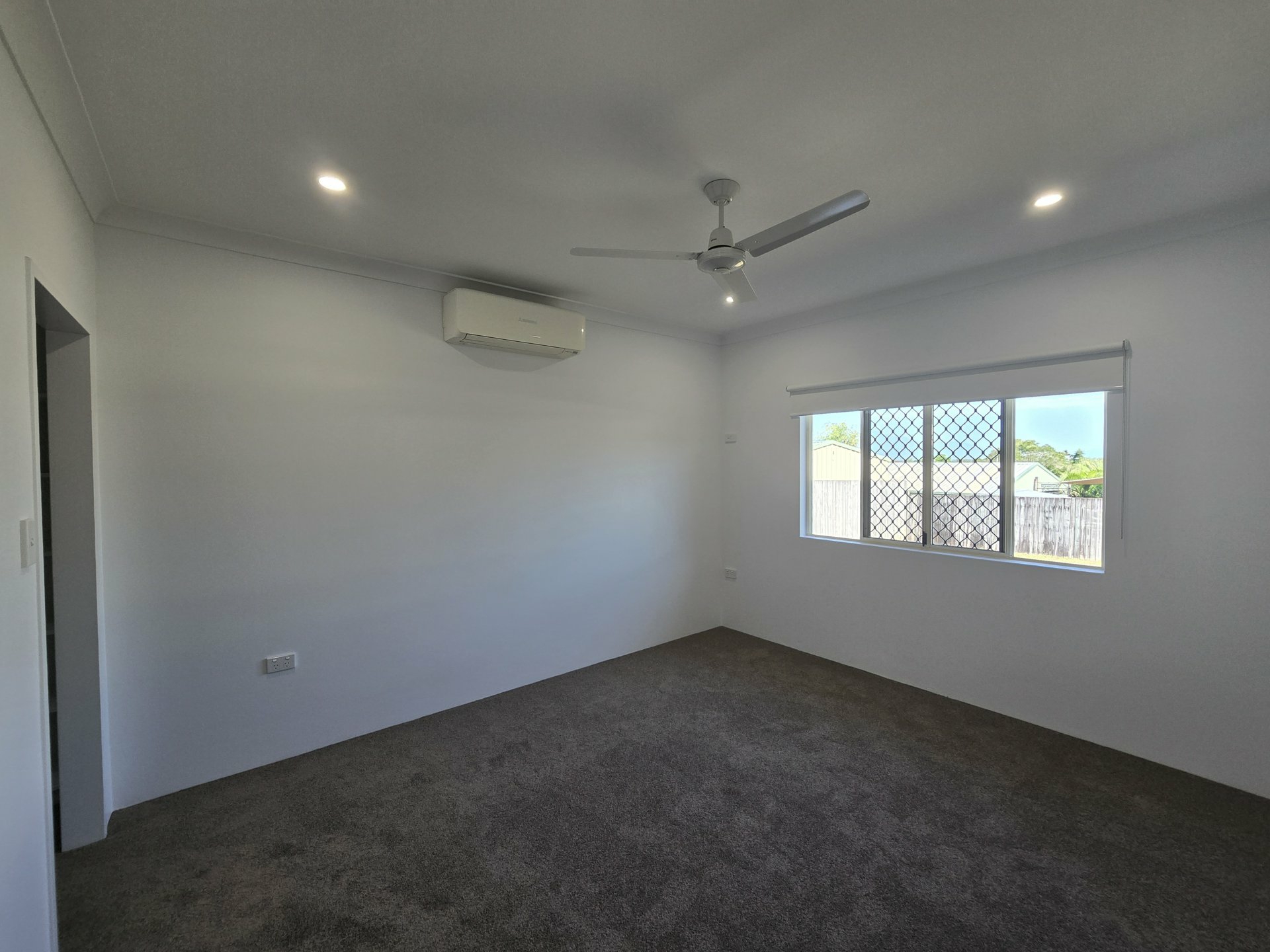 4 Sundew Close, MOUNT SHERIDAN