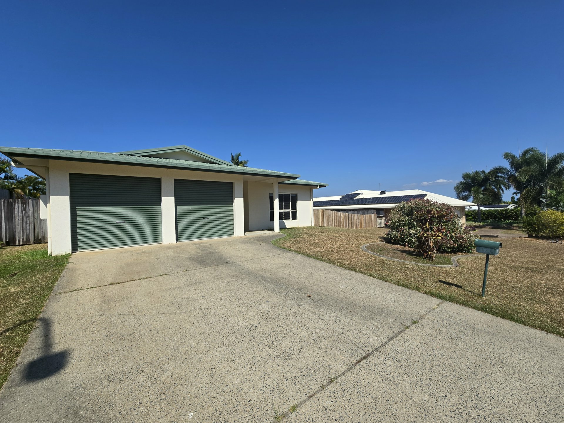 4 Sundew Close, MOUNT SHERIDAN