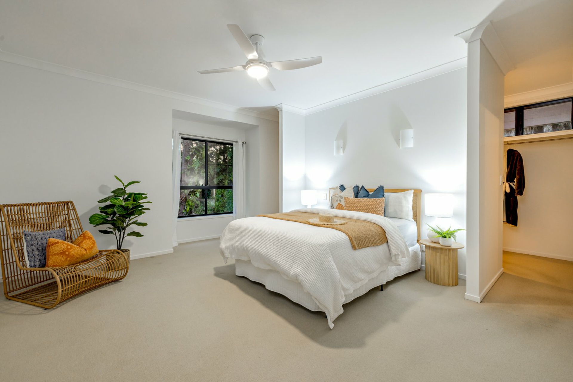 4 Planchonella Close, EDGE HILL
