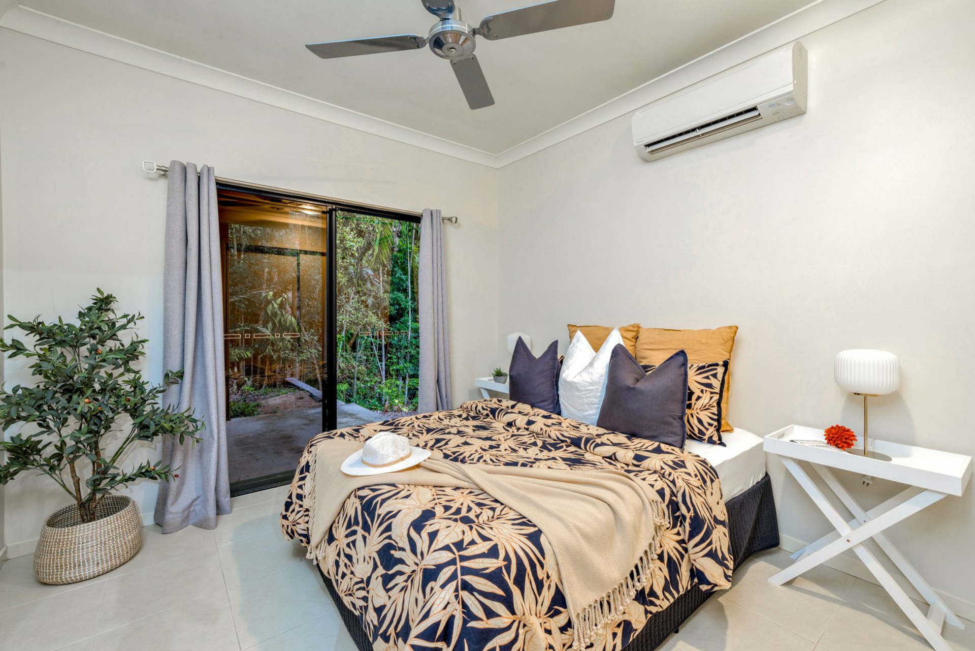 4 Planchonella Close, EDGE HILL