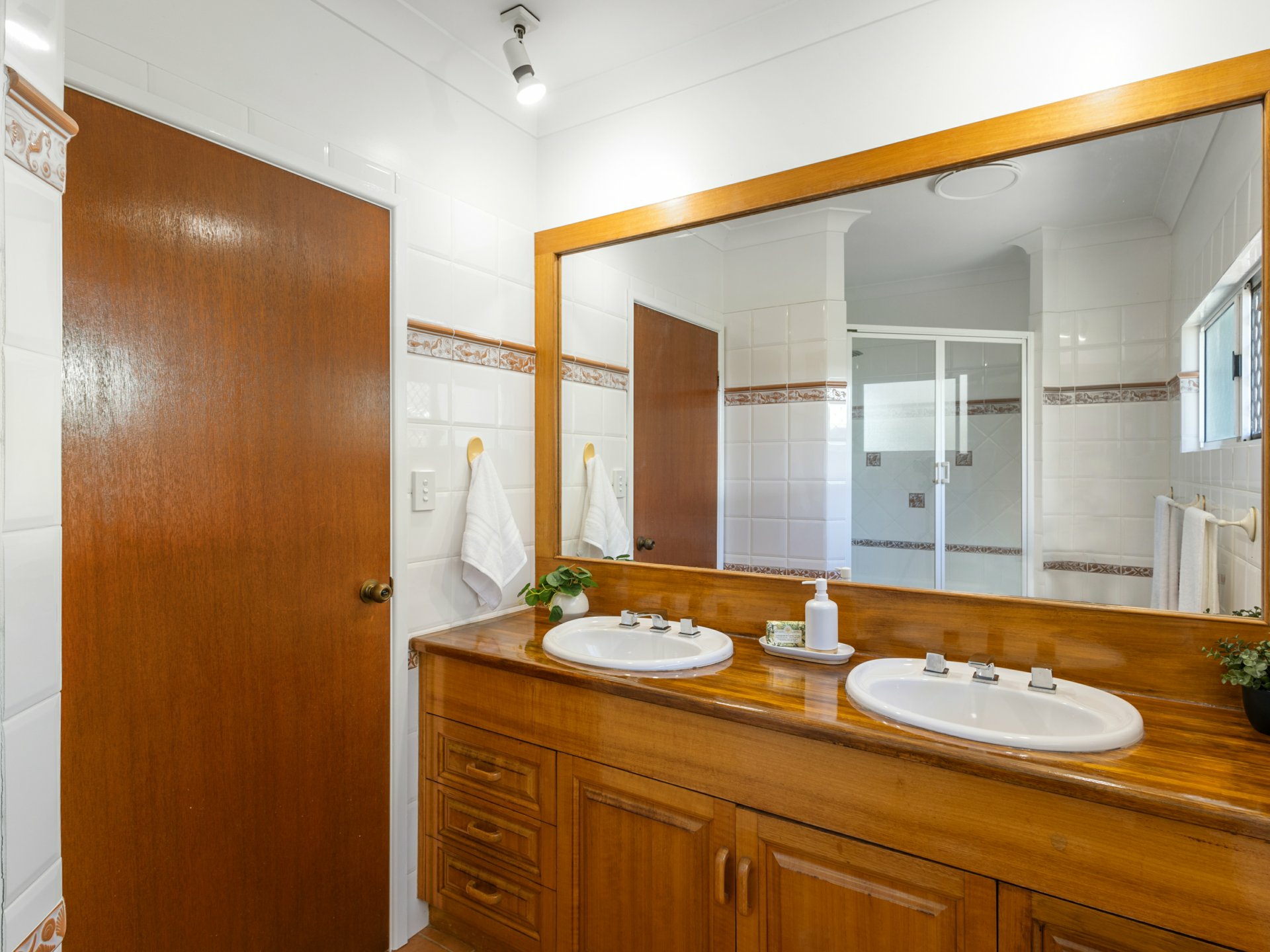 12 Staghorn Close, KAMERUNGA