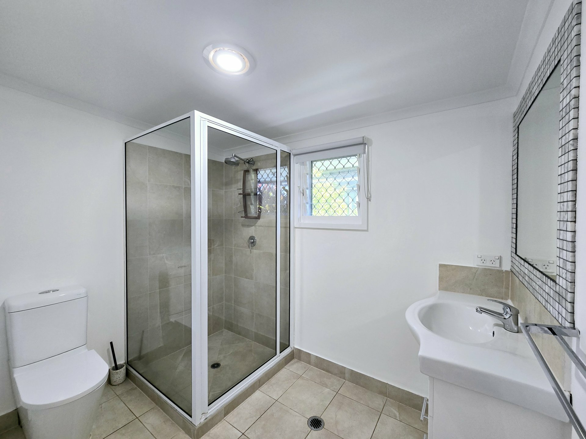 181 Jensen Street, WHITFIELD