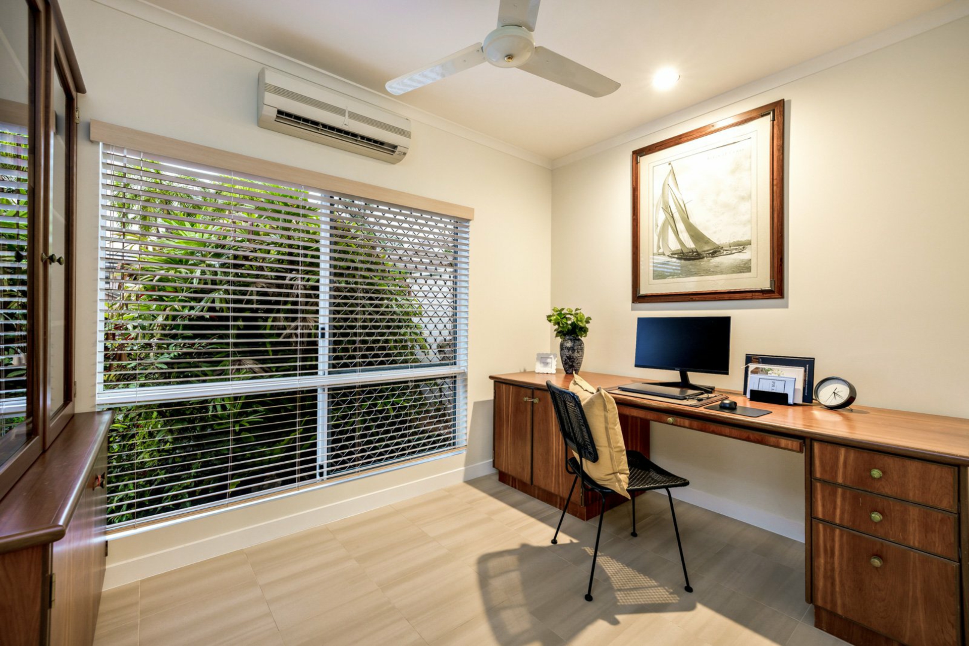 60 Nolan Street, WHITFIELD