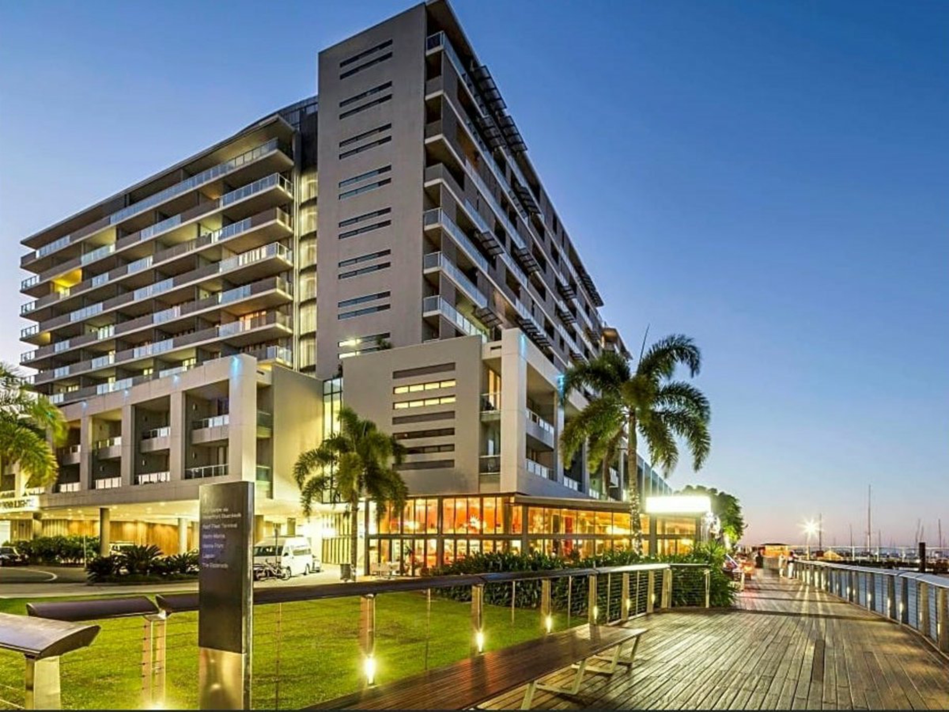 504/1 Marlin Parade Cairns City QLD