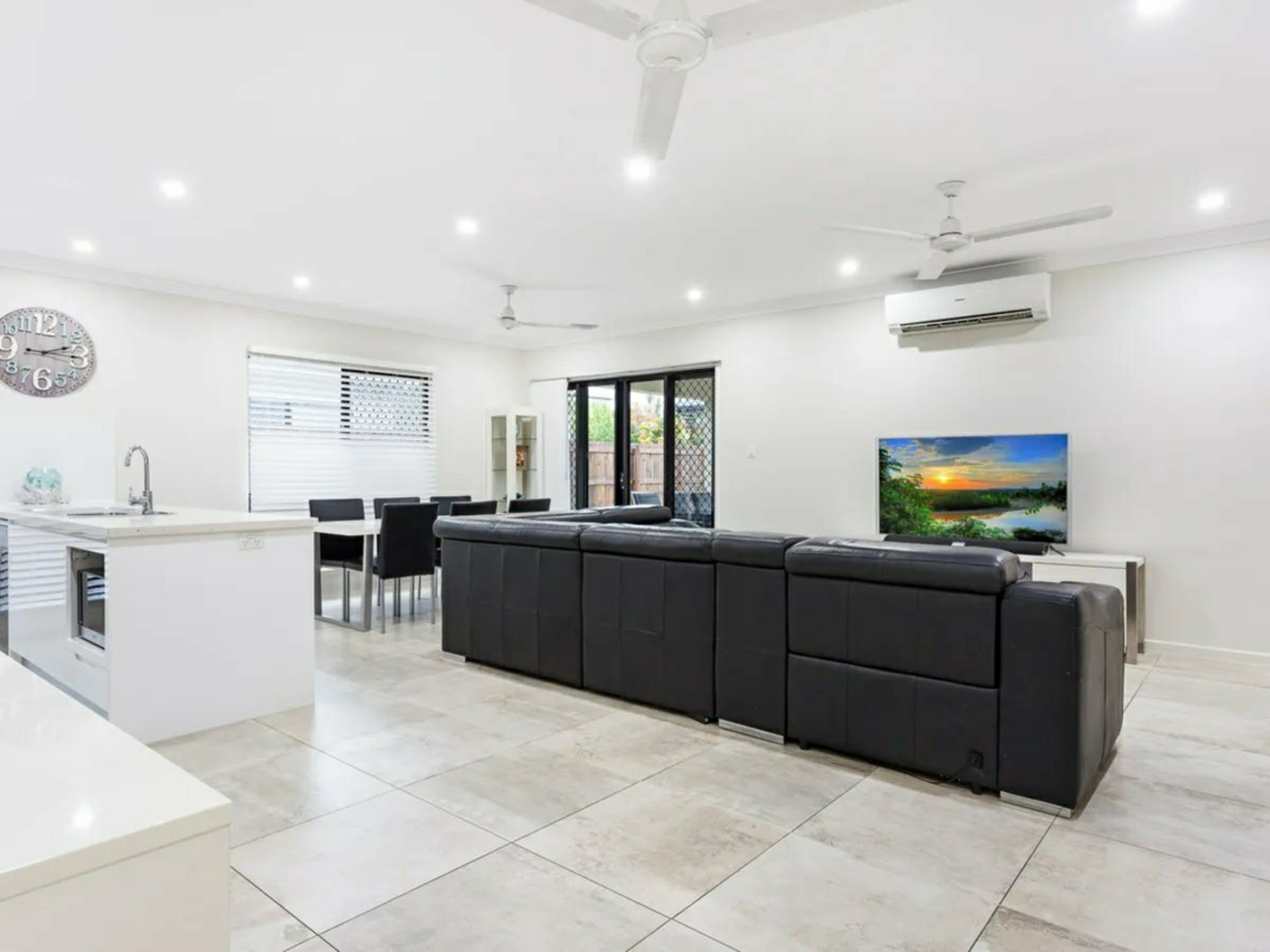 47 Hillary Drive, SMITHFIELD