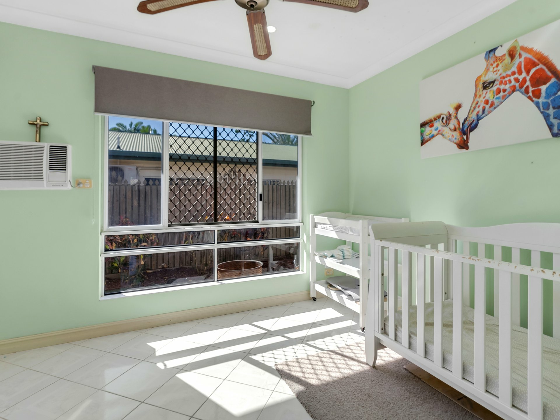 210 Robert Road, BENTLEY PARK