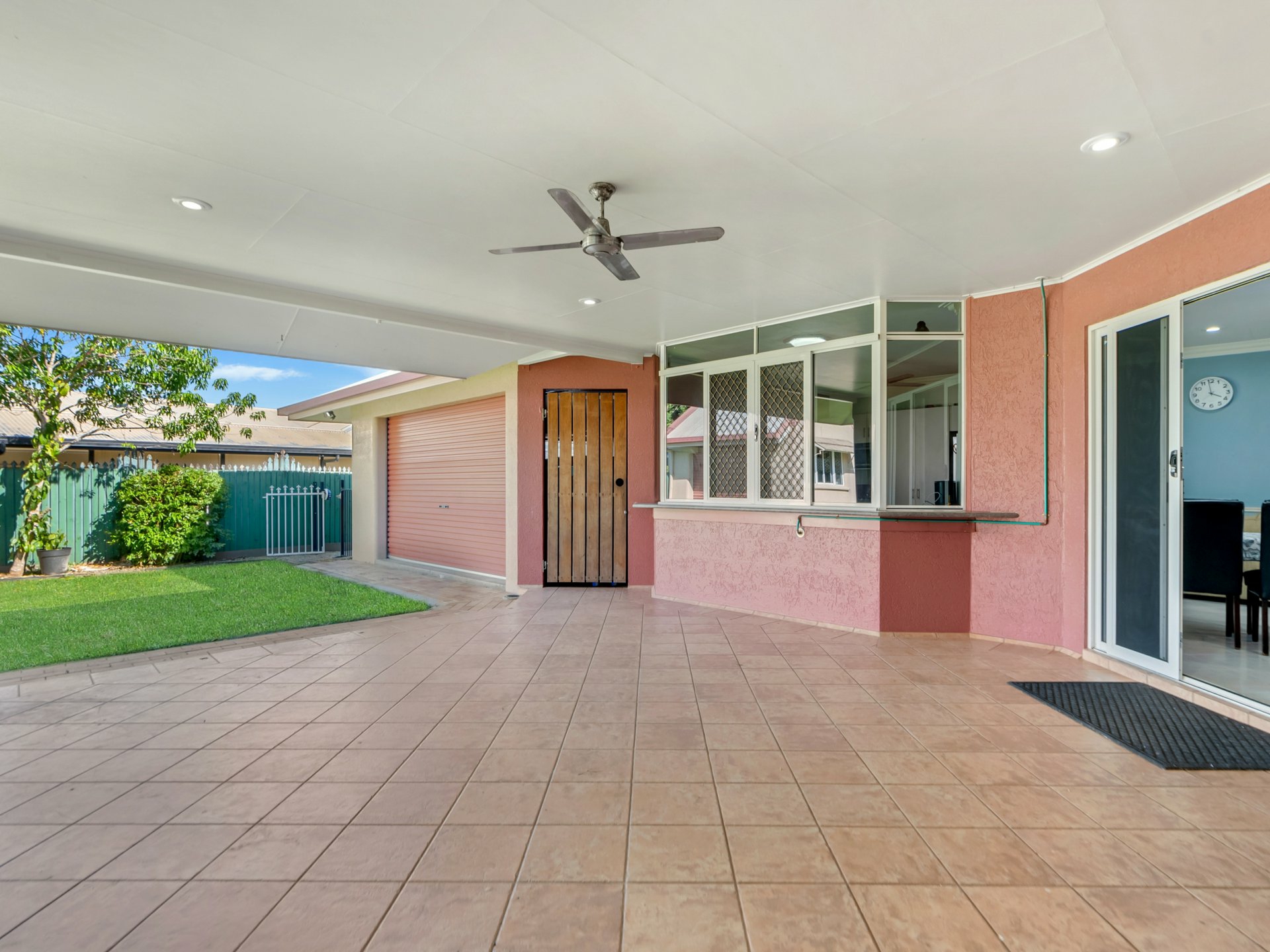 210 Robert Road, BENTLEY PARK