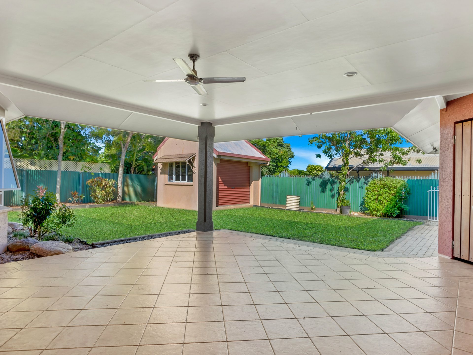 210 Robert Road, BENTLEY PARK