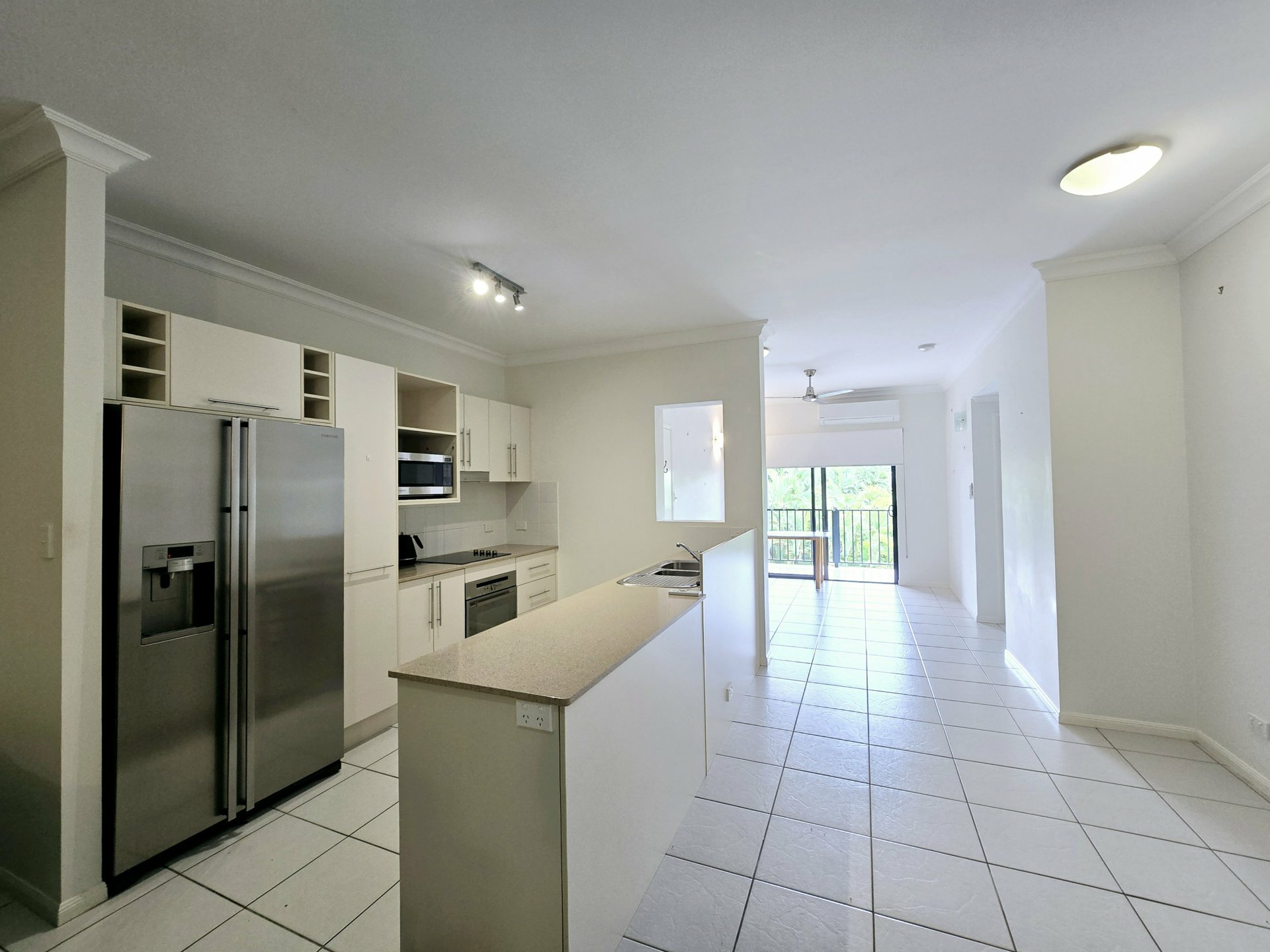 11/294 Kamerunga Road, FRESHWATER