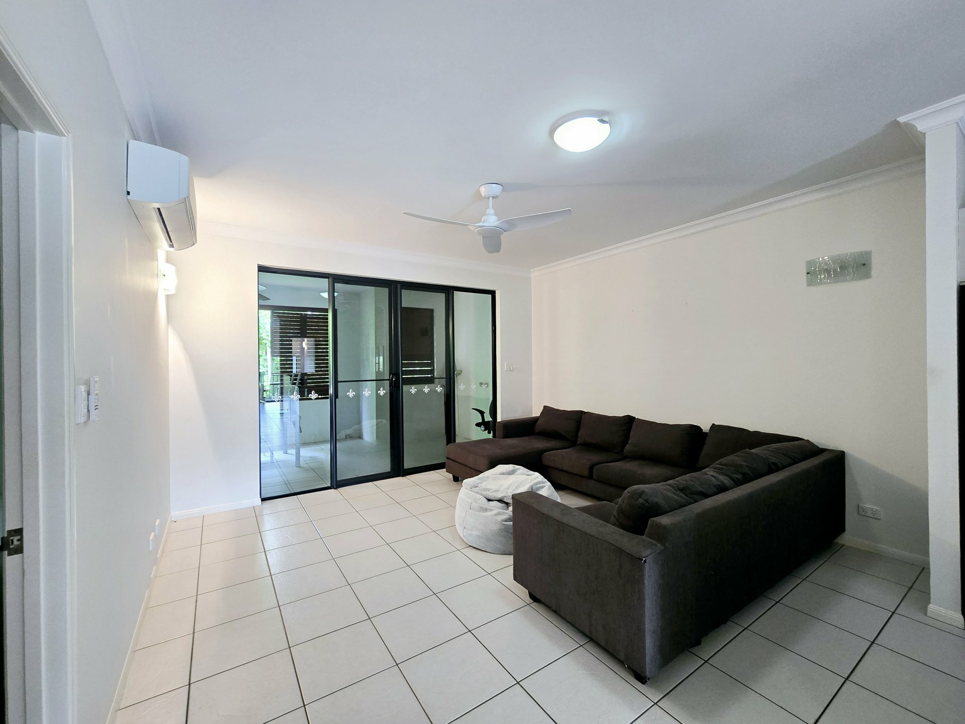 11/294 Kamerunga Road, FRESHWATER