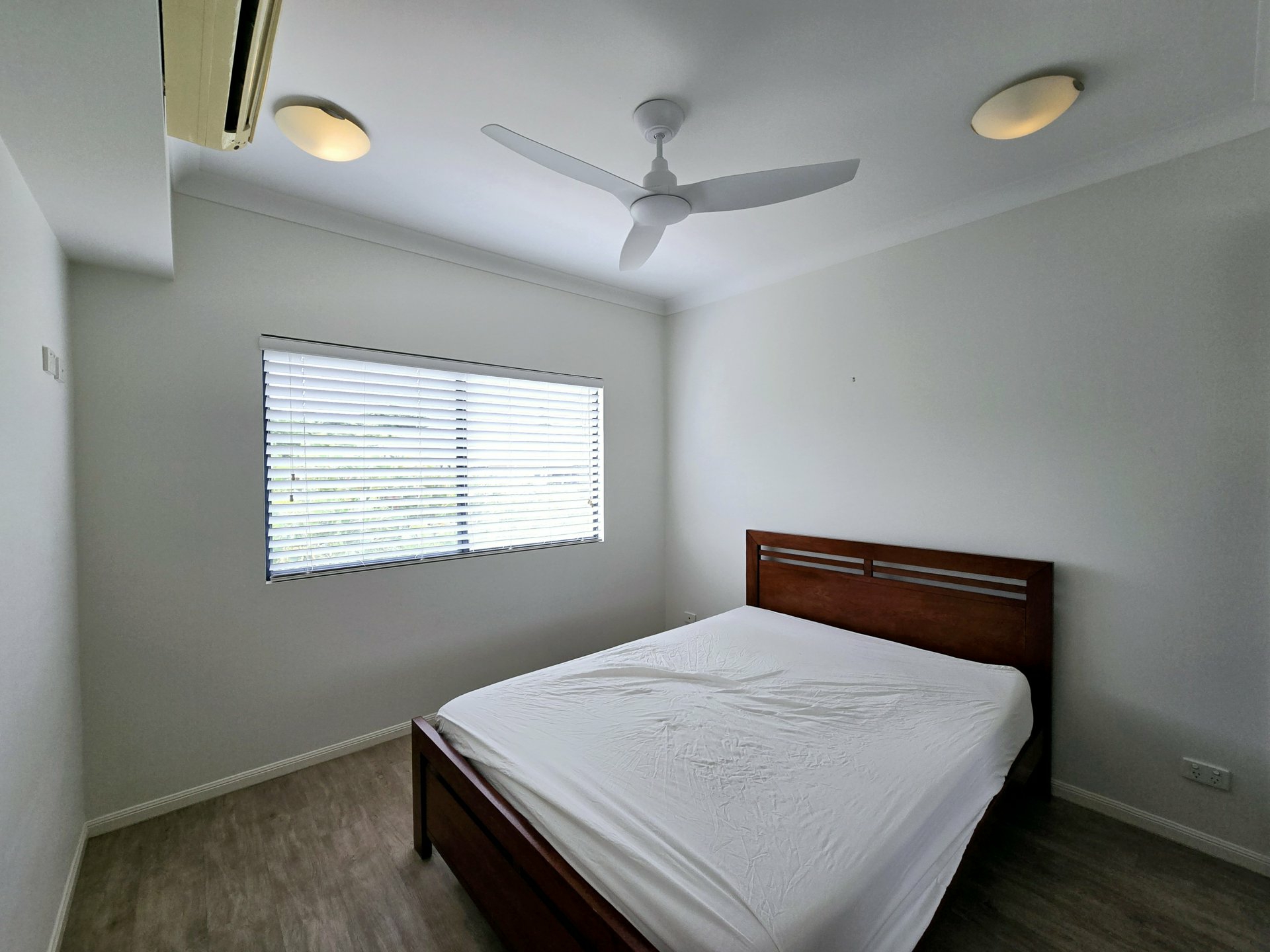 11/294 Kamerunga Road, FRESHWATER