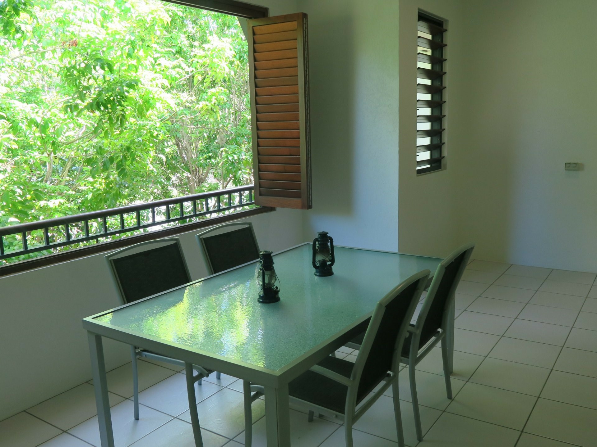 11/294 Kamerunga Road, FRESHWATER