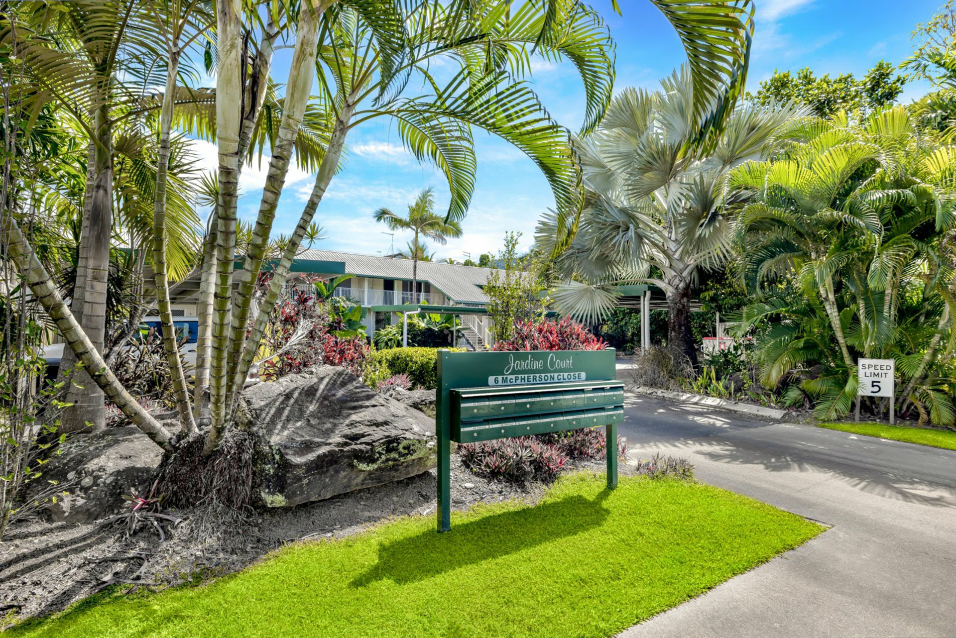 Unit 12/6 McPherson Close, EDGE HILL