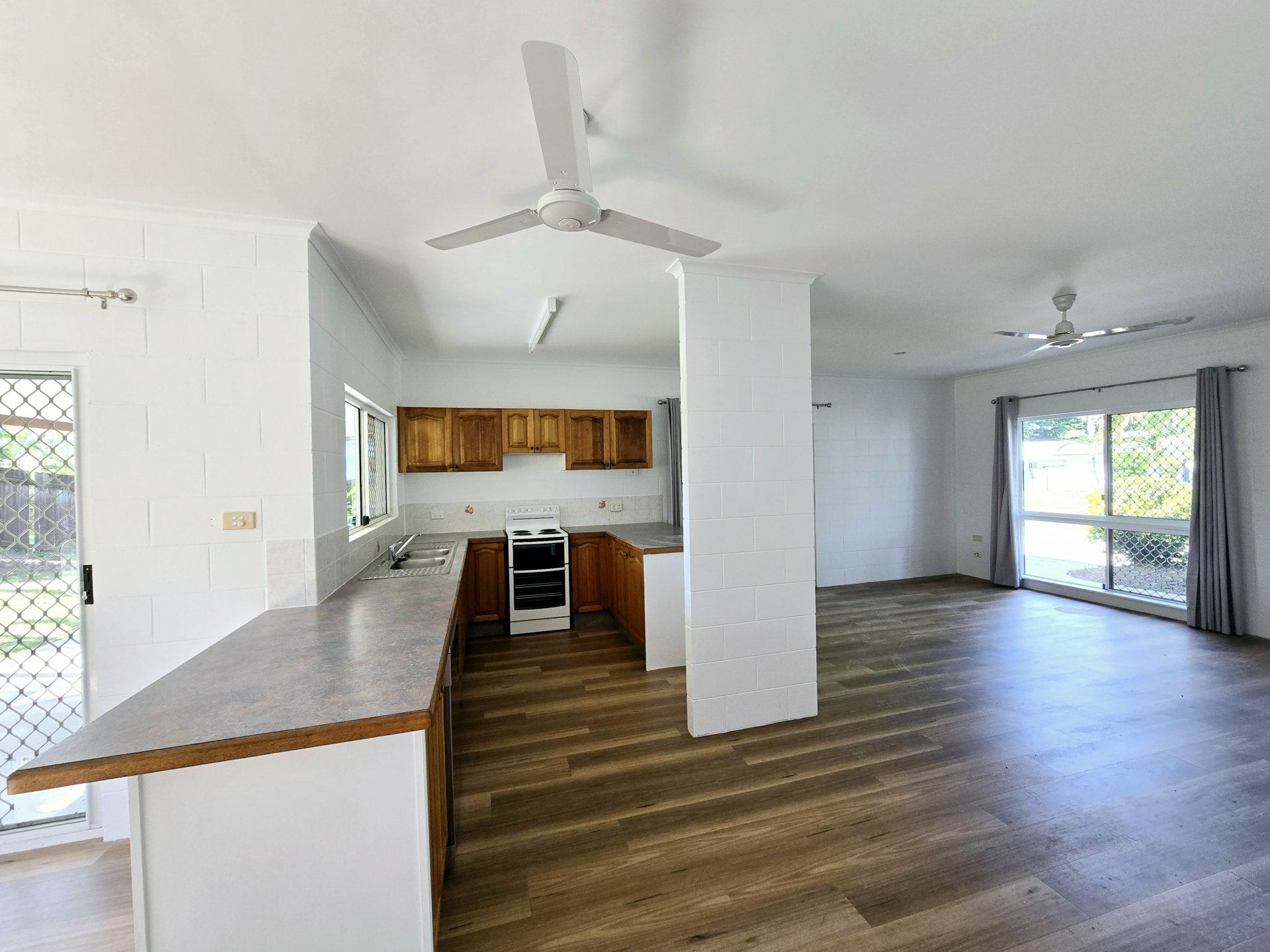 60 Barnard Drive, MOUNT SHERIDAN