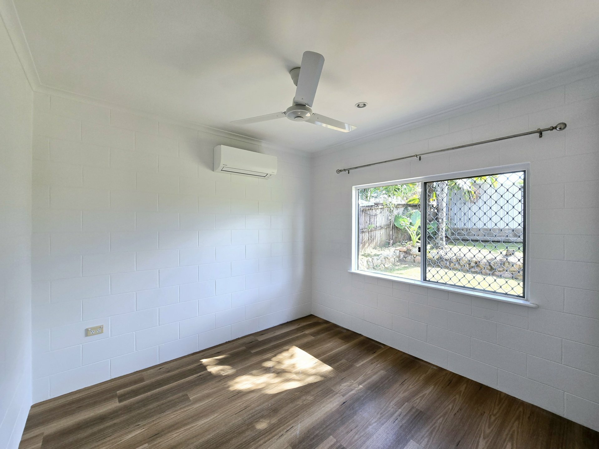 60 Barnard Drive, MOUNT SHERIDAN