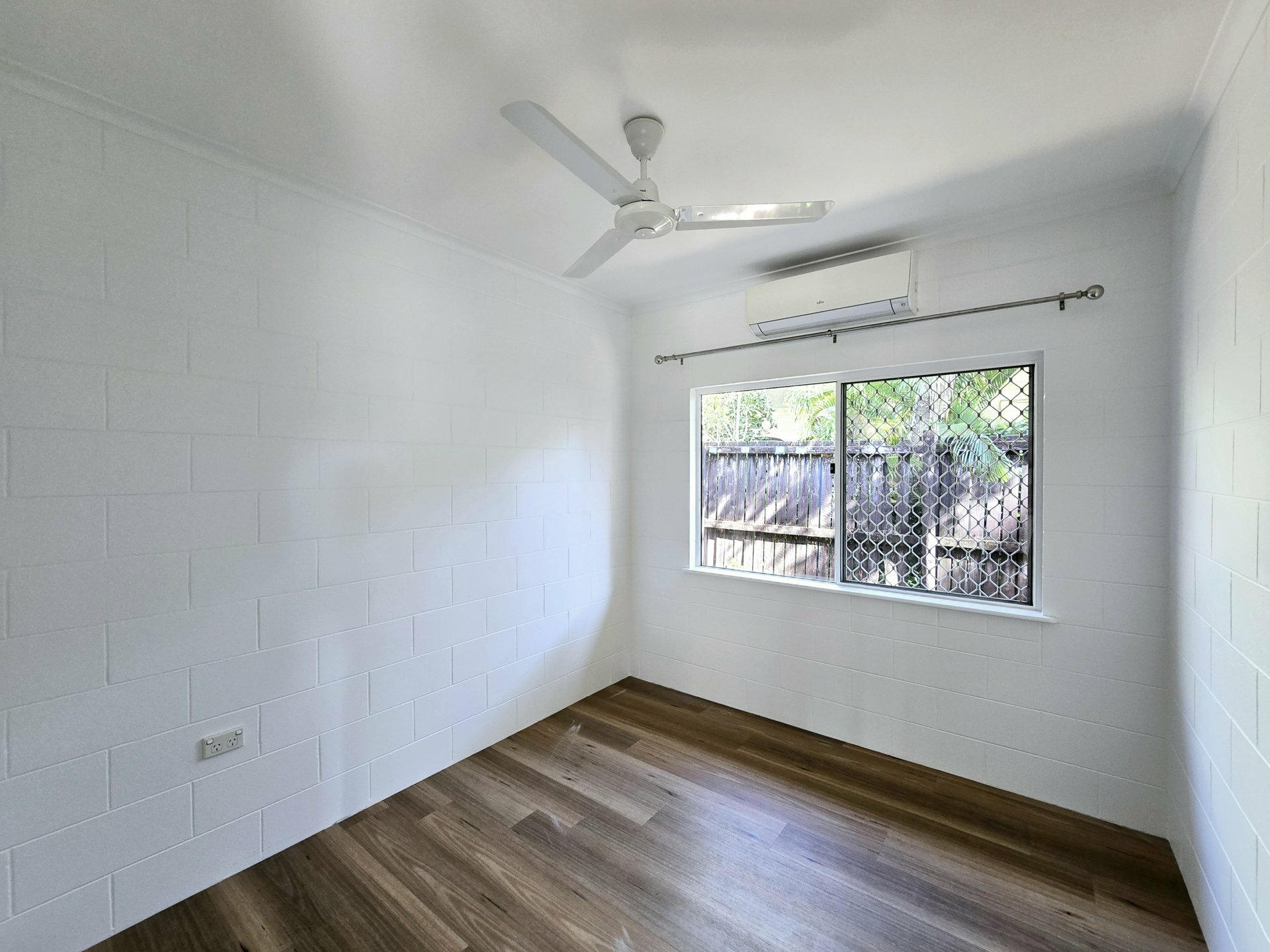 60 Barnard Drive, MOUNT SHERIDAN