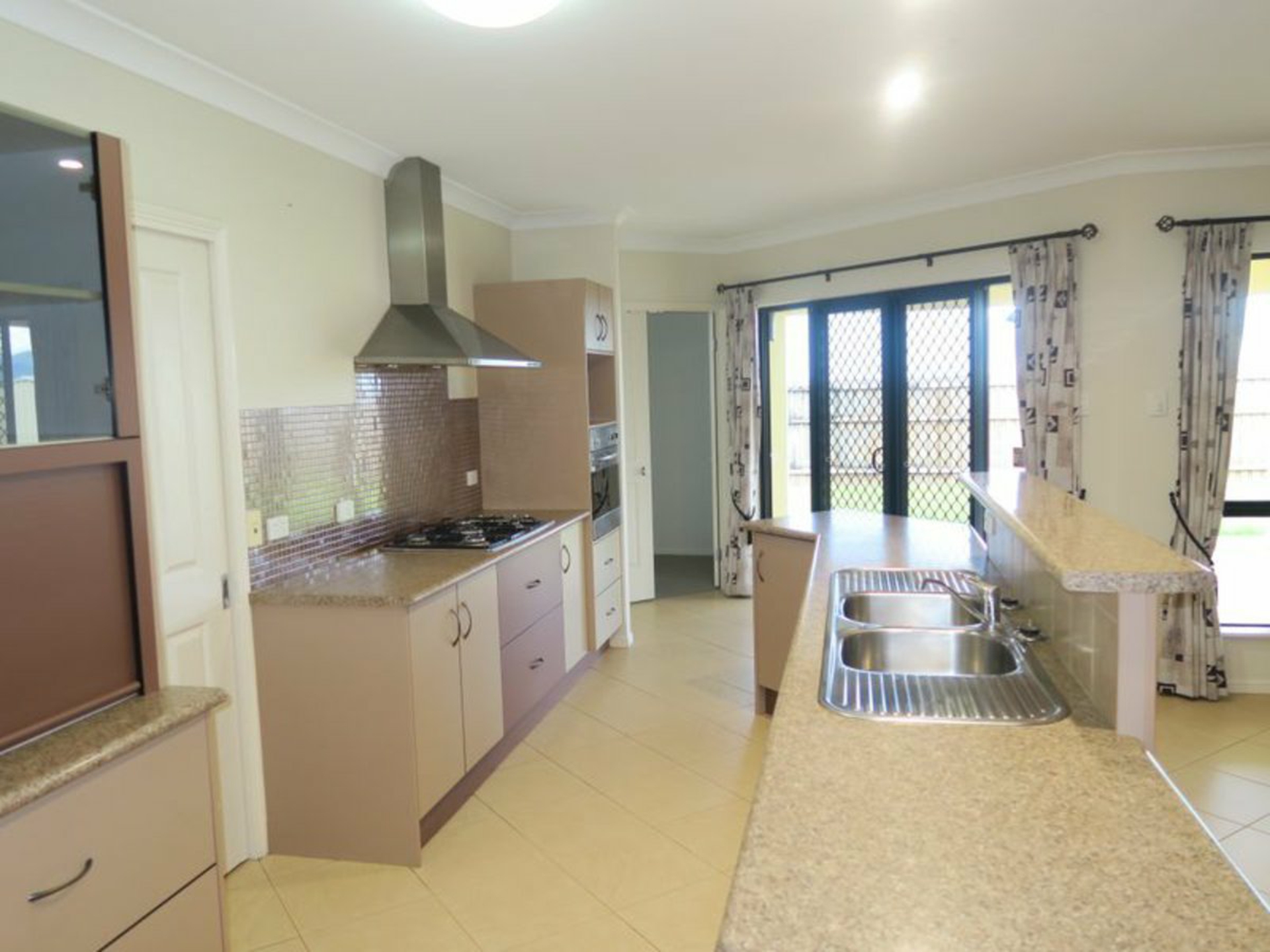1 Monsoon Terrace, MOUNT SHERIDAN
