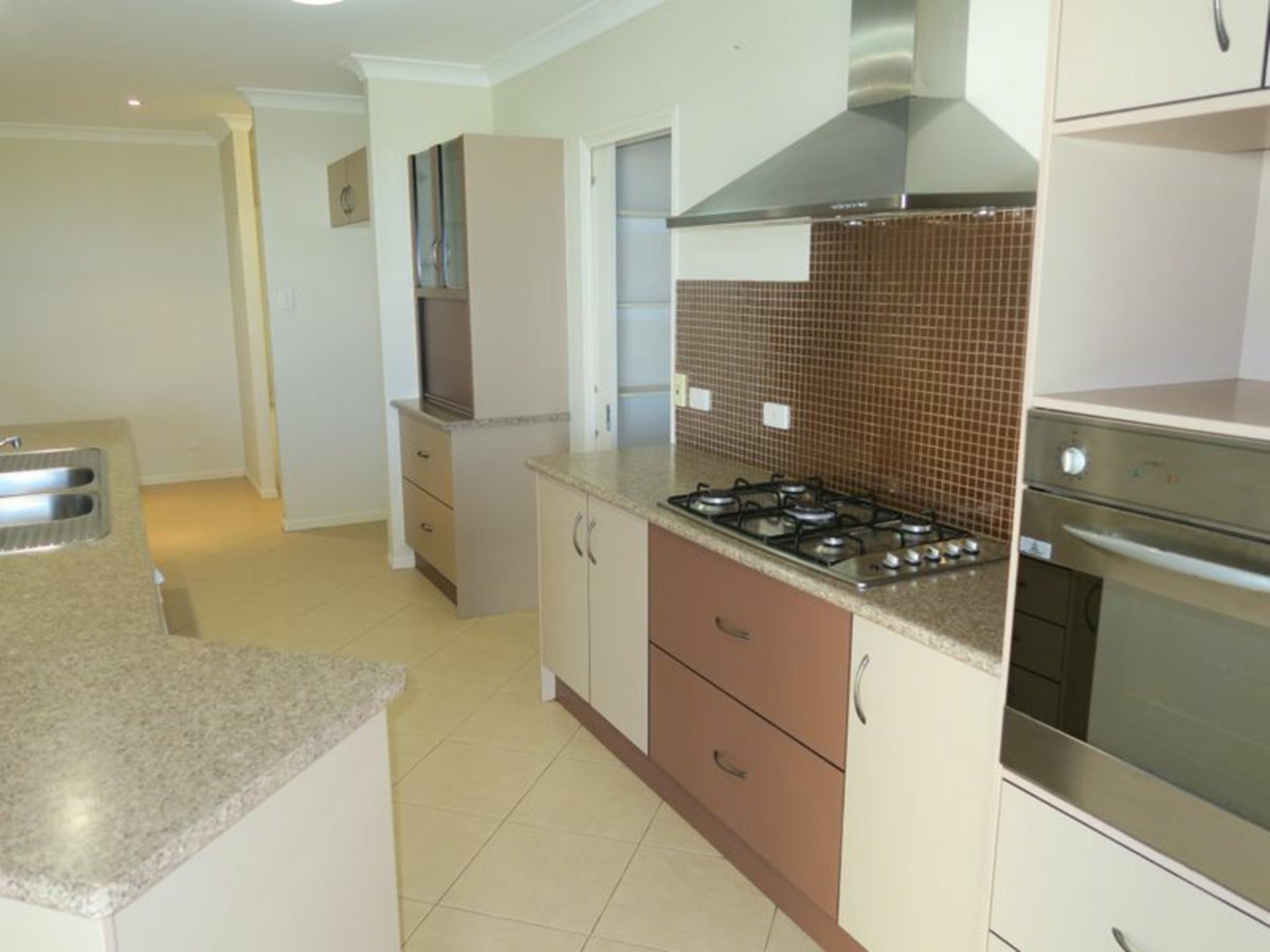 1 Monsoon Terrace, MOUNT SHERIDAN