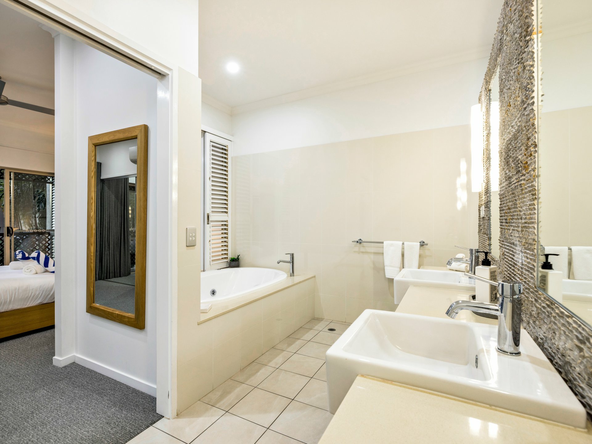 102/12-21 Gregory Street, WESTCOURT