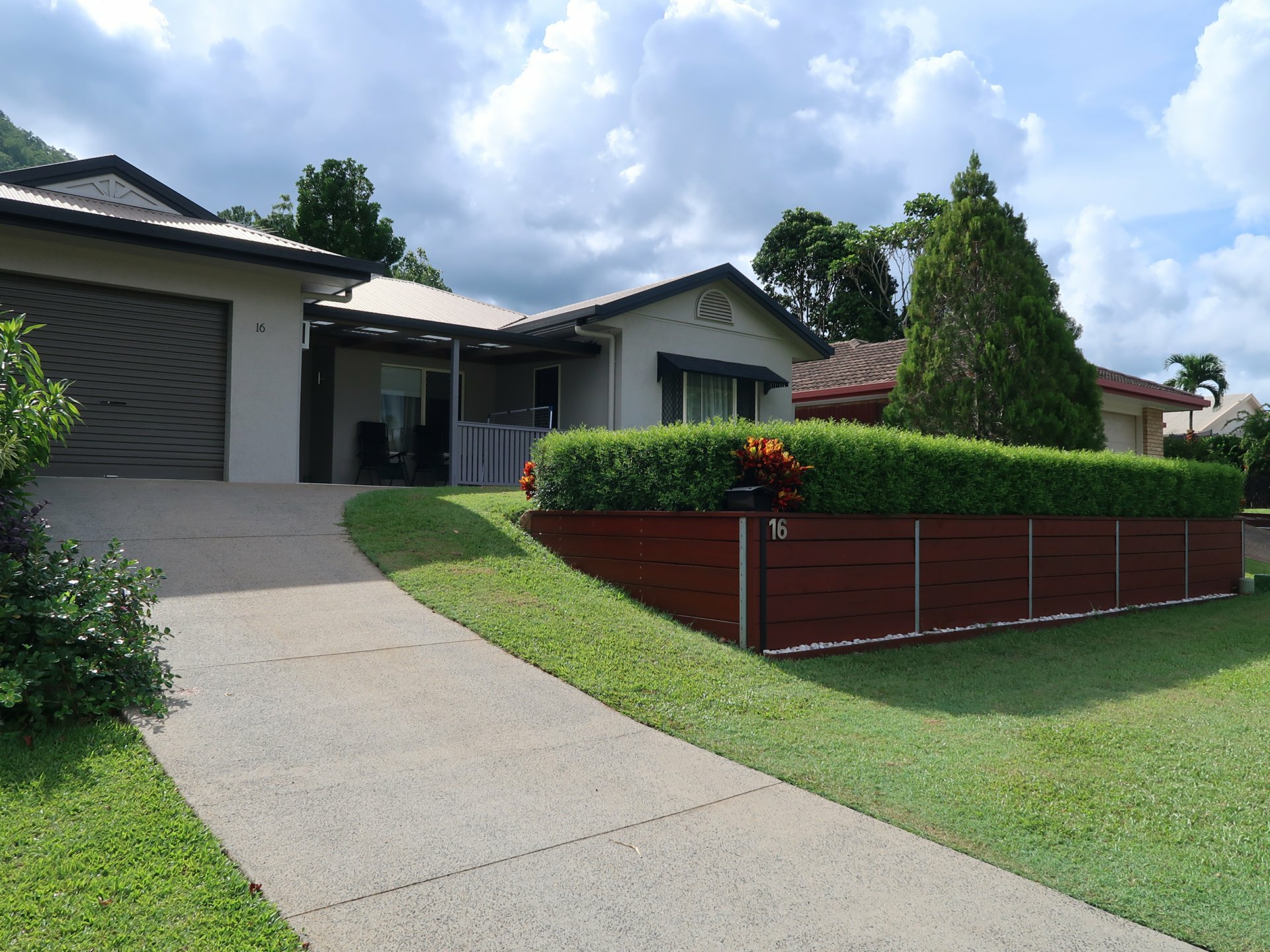 16 Roma Close, MOUNT SHERIDAN