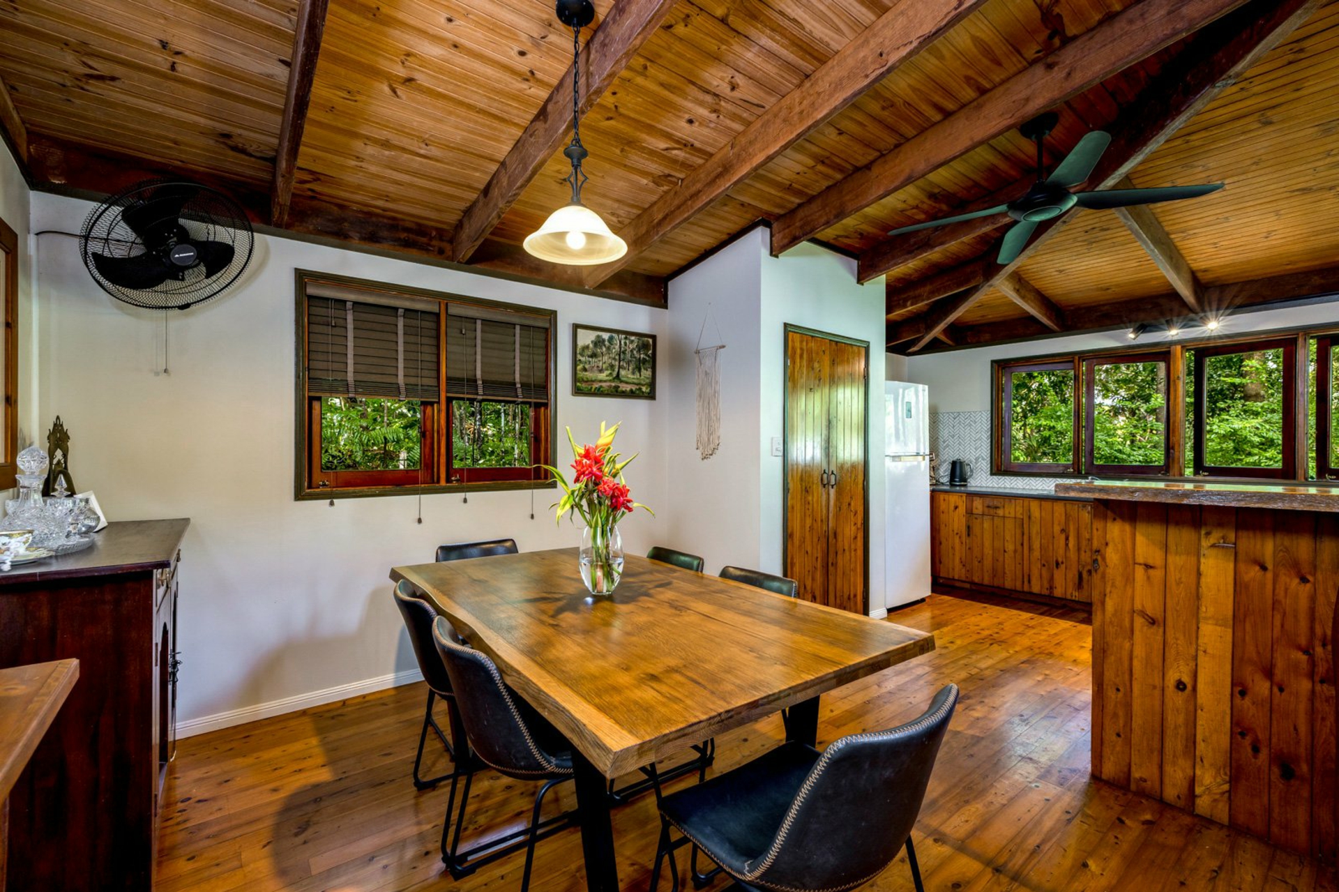 5 Cyathea Close, KAMERUNGA