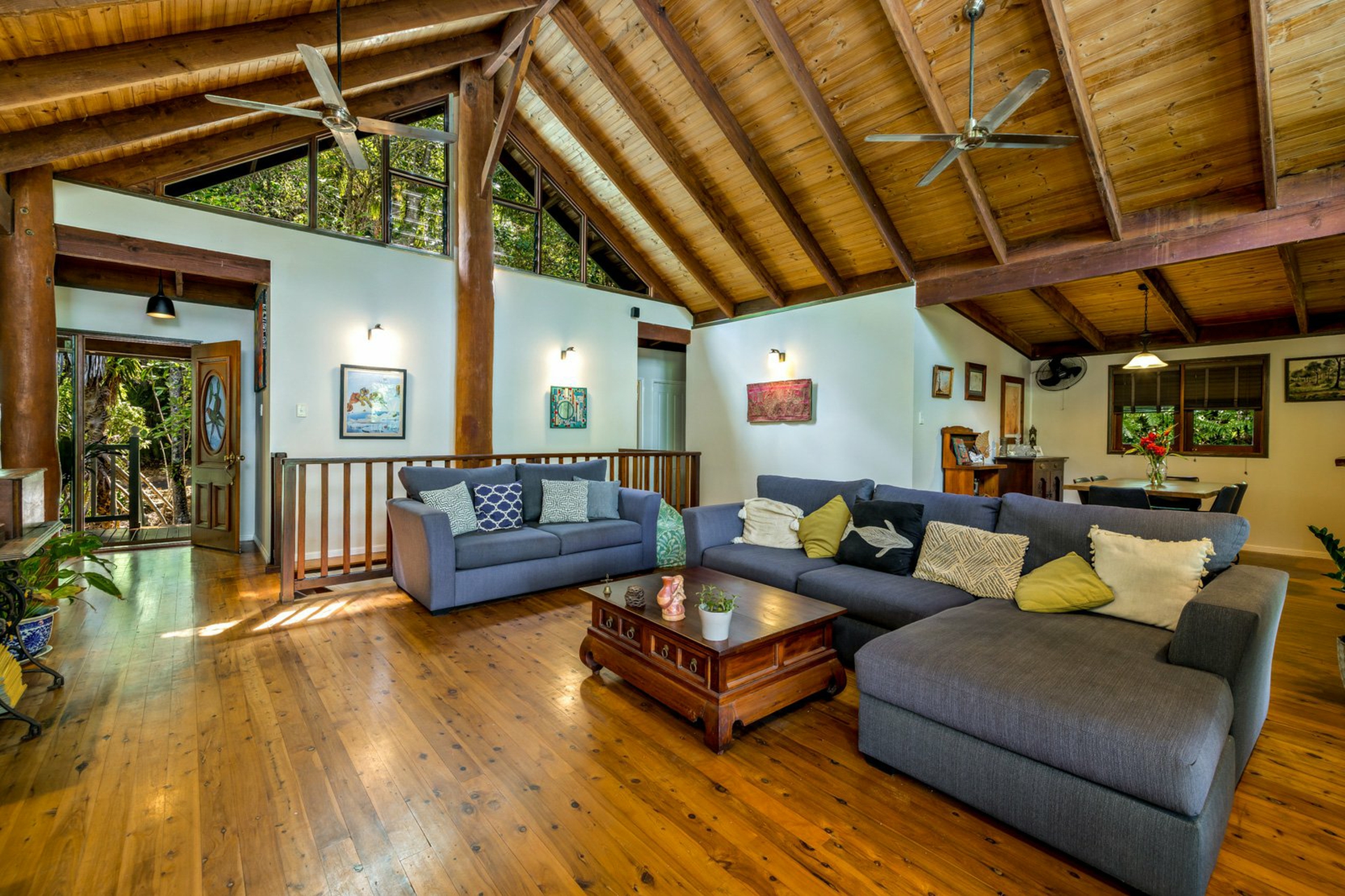 5 Cyathea Close, KAMERUNGA