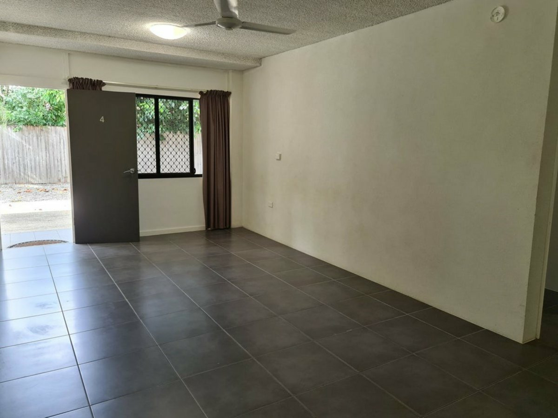 4/338 Sheridan Street, Cairns North