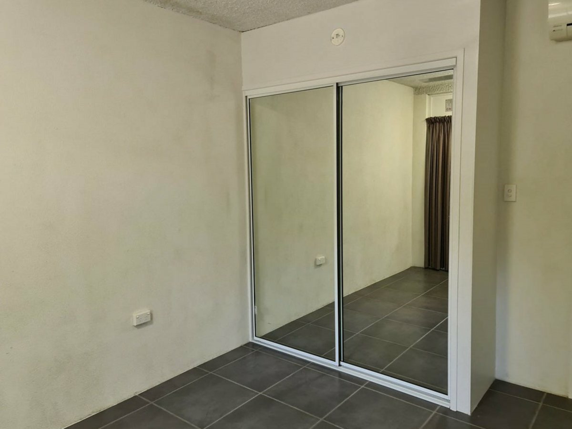 4/338 Sheridan Street, Cairns North