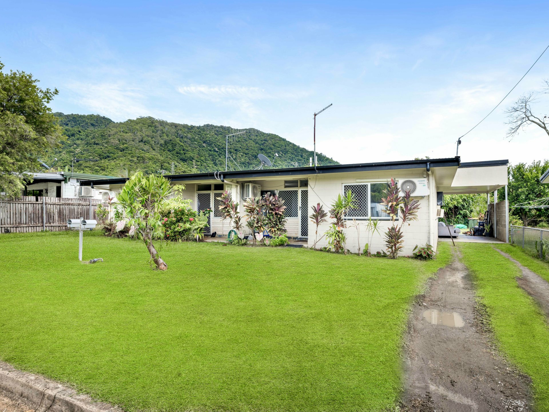 114 Balaclava Road — photo from LJ Hooker Cairns Edge Hill