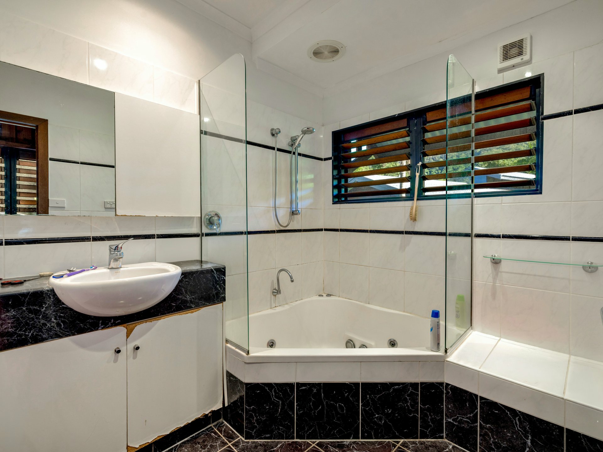 137 Sydney Street — photo 7 of 12