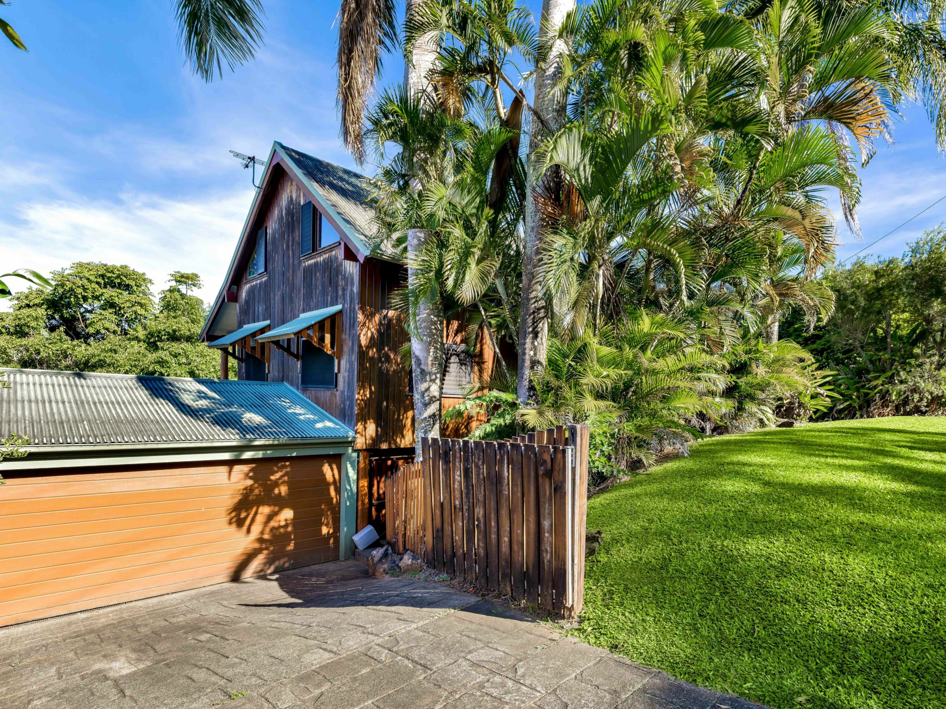 137 Sydney Street — photo 12 of 12